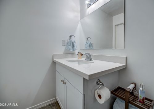 12616 20th Dr, Phoenix AZ  85029-2611 exterior