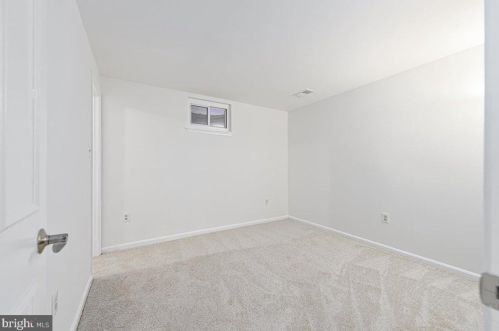 7451 Duddington Dr, Alexandria VA 22315-3849 exterior