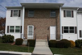 17 Scenery Ln, Providence RI  02919-7502 exterior