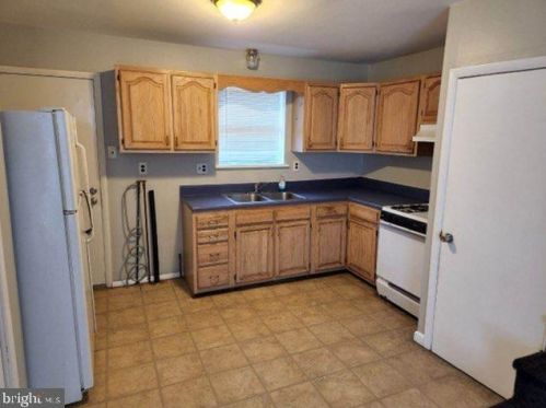 2529 Federal St, Philadelphia PA  19146-3913 exterior