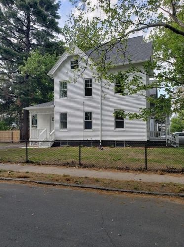 30 Prince St, Springfield MA  01109-4337 exterior