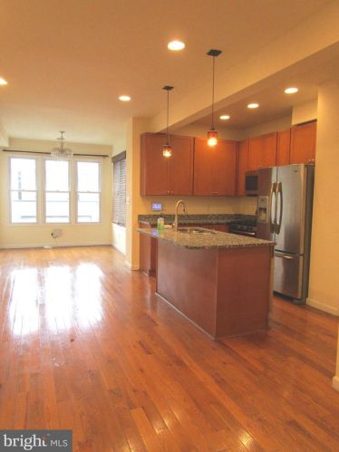 1218 18th St, Washington DC  20002-2002 exterior