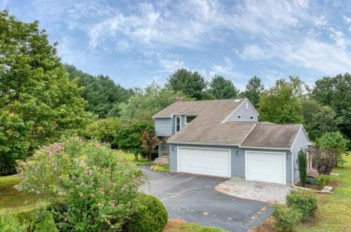 10 Pheasant Run, Windsor, CT 06095-1549