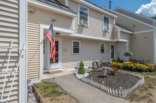 17 Vinton Dr, Concord, NH 03303-1582