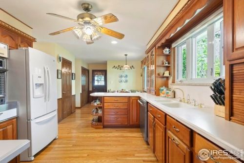 430 Lipan Way, Boulder CO 80303-3639 exterior