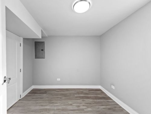 7843 Rhodes Ave, Chicago IL  60619-3013 exterior