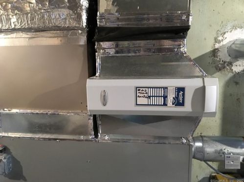 25 Pearl St, Windsor Locks CT 06096-1421 exterior