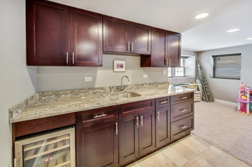 3216 Albany Ave, Chicago IL 60618-5702 exterior