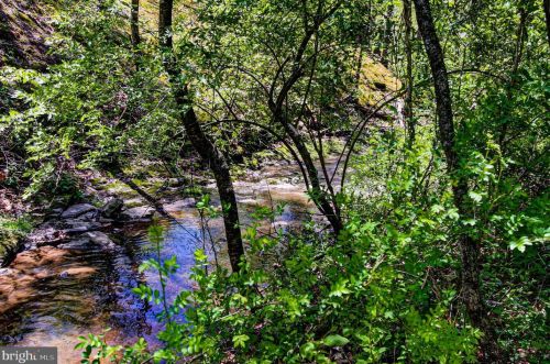 1404 Kepler Rd, Pottstown PA 19464-2107 exterior