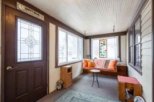 3338 78th St, Milwaukee, WI 53219-3821