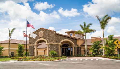 9521 Royal Poinciana Dr, Fort Pierce FL 34987-2514 exterior