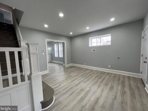 551 Gilham St, Philadelphia PA  19111-5230 exterior