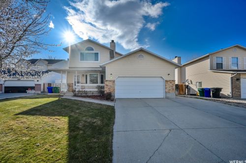 6948 Firefox Cir, Taylorsville, UT 84081-5376
