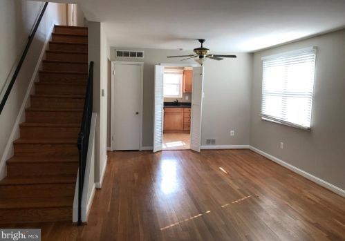 38 Garden Dr, Alexandria VA  22304-4928 exterior