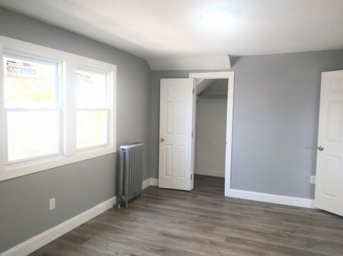 15 Eldert St, Springfield MA  01109-2517 exterior