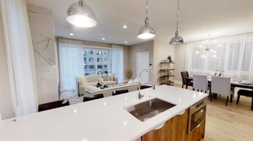 5652 Ashland Ave, Chicago, IL 60660-4114