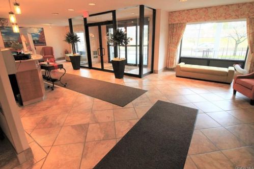 160 Academy St, Poughkeepsie NY  12601-4515 exterior