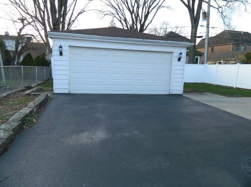 608 Euclid Ave, Elmhurst, IL 60126-4336