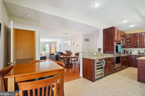 13000 Evanston St, Rockville MD  20853-3027 exterior