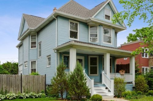 4016 Warwick Ave, Chicago, IL 60641-3142