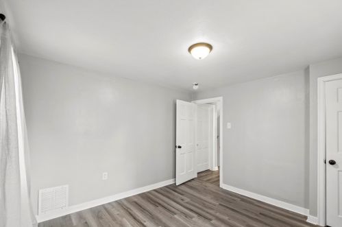 214 Fordyce St, Pittsburgh PA 15210-3269 exterior