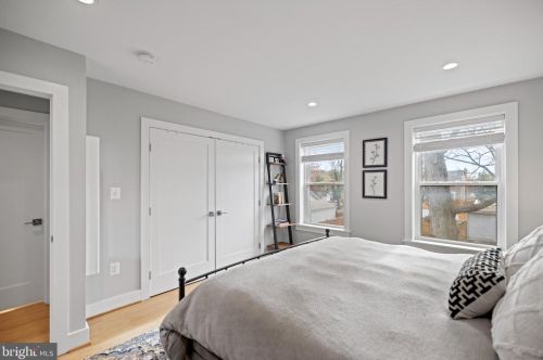 308 Quackenbos St, Washington DC  20011-1654 exterior