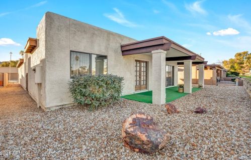 14223 2 Ave, Phoenix AZ 85023-6460 exterior