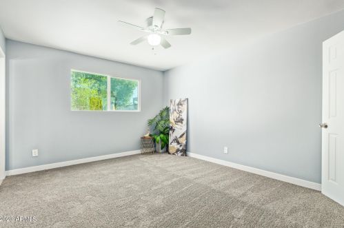 2925 42nd Ave, Phoenix AZ  85019-4323 exterior