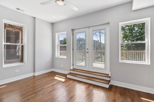 4812 Forrestville Ave, Chicago IL 60653-3425 exterior