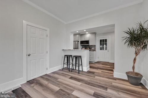 704 Walnut St, Lancaster PA  17602-2435 exterior