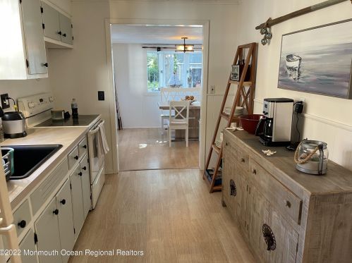 812 Bradley Rd, Point Pleasant Beach NJ  08742-2323 exterior