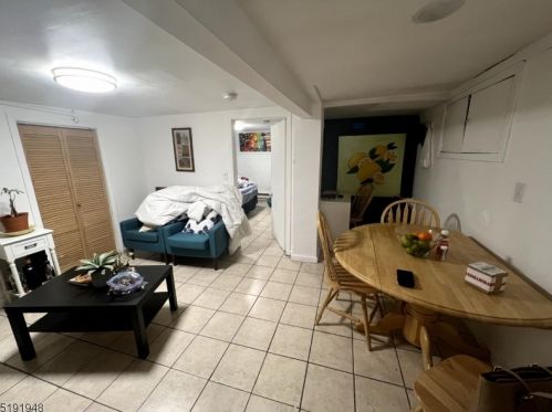 22 Seeley St, Paterson NJ 07501-3112 exterior