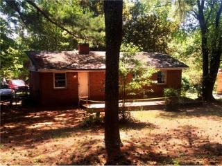 3519 Adkins Rd, Atlanta GA  30331-1405 exterior