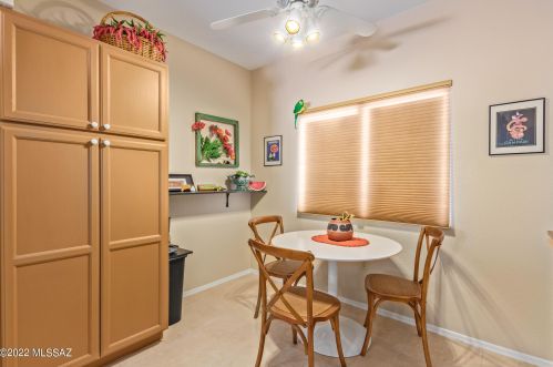 802 Belltower Dr, Green Valley AZ 85614-3268 exterior