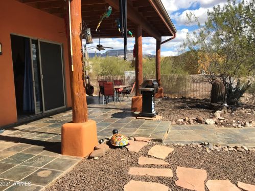 45231 18th St, Phoenix AZ 85022-4560 exterior