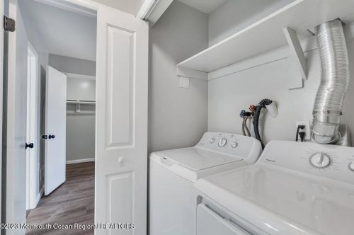 903 Callas Ct, Jackson Twp NJ  08527-4129 exterior