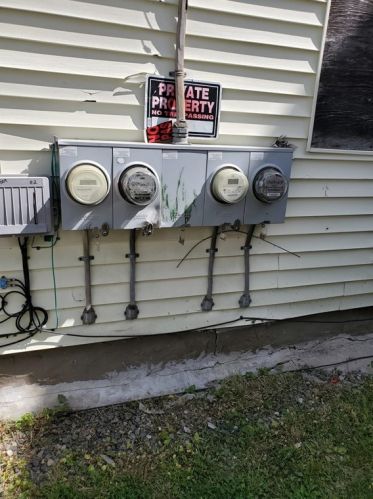 49 Ellsworth St, Worcester MA 01610-1812 exterior