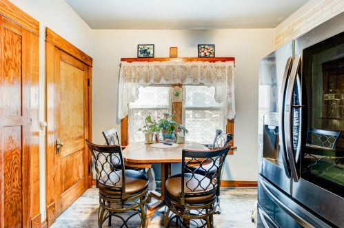 3264 41, Milwaukee WI 53215-4029 exterior