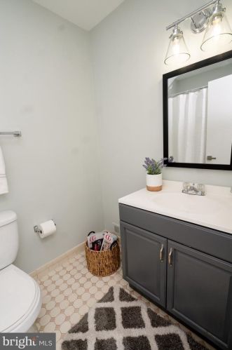 10949 Amherst Ave, Silver Spring MD  20902-4319 exterior