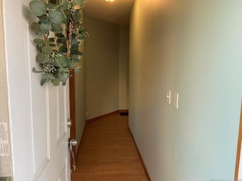 205 Bassett St, New Britain CT  06051-3418 exterior