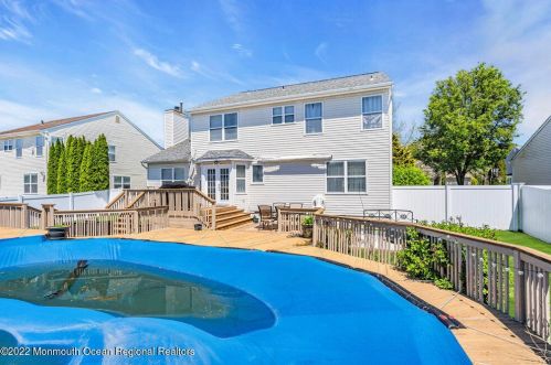 15 Emily Dr, Old Bridge NJ 08857-3809 exterior