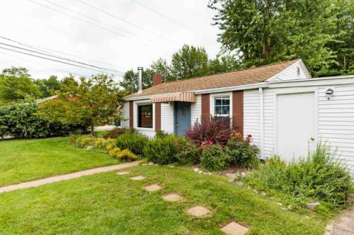 430 Parker St, Warsaw, IN 46580-3846