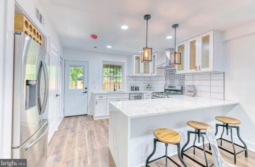 1233 16th St, Washington DC  20002-2501 exterior