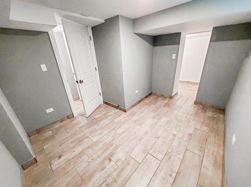 8029 Maplewood Ave, Chicago IL  60652-2807 exterior