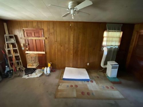 2661 Collier Dr, Atlanta GA 30318-7313 exterior