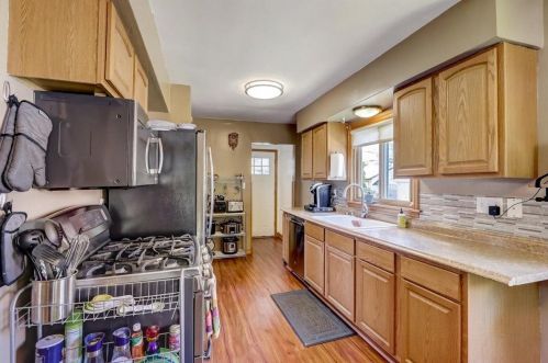 732 97, Milwaukee WI 53214-2618 exterior