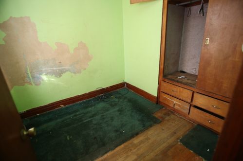 2240 Mason Ave, Chicago IL 60630-1912 exterior