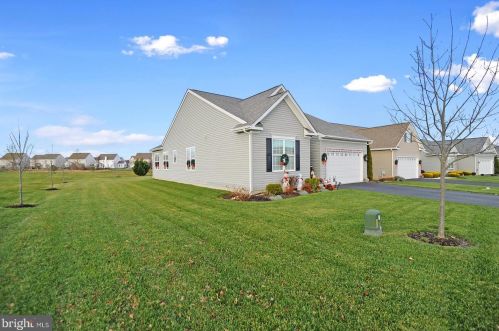 551 Augusta National Dr, Magnolia, DE 19962-3144