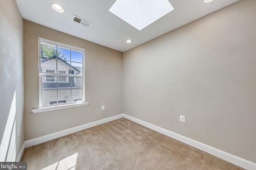 1400 25th St, Washington DC 20020-5307 exterior