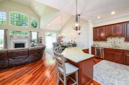 1 Maria Ct, Old Bridge NJ 08857-4407 exterior